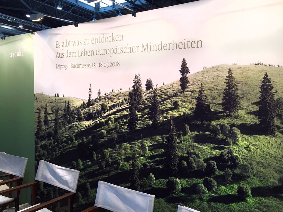 martin zech design, projekt design, traduki, messestand, leipziger buchmesse 2018, bühne
