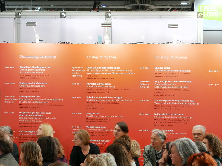 martin zech design, projekt design, traduki, messestand, leipziger buchmesse, 2019, programmwand