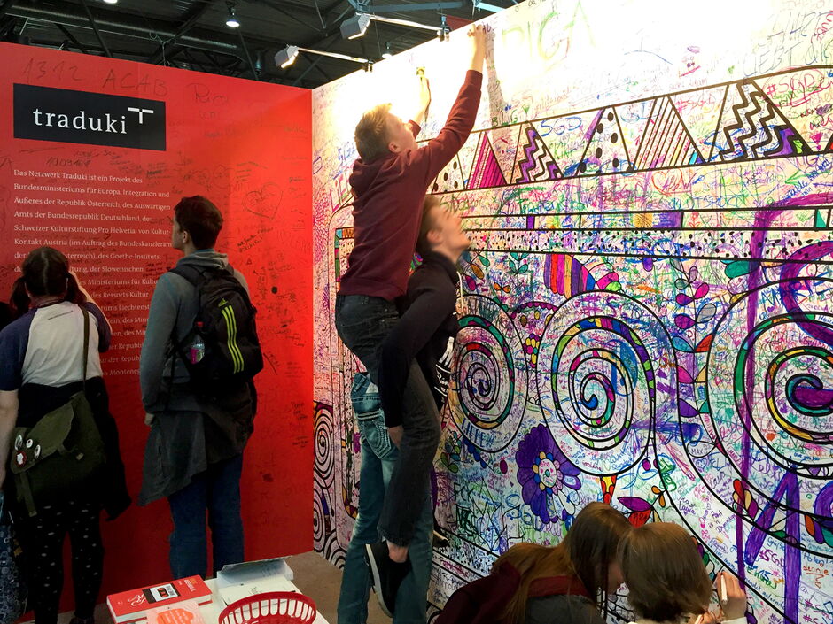 martin_zech_design_projekt_design_traduki_messestand_leipziger_buchmesse_2017_leseecke_1